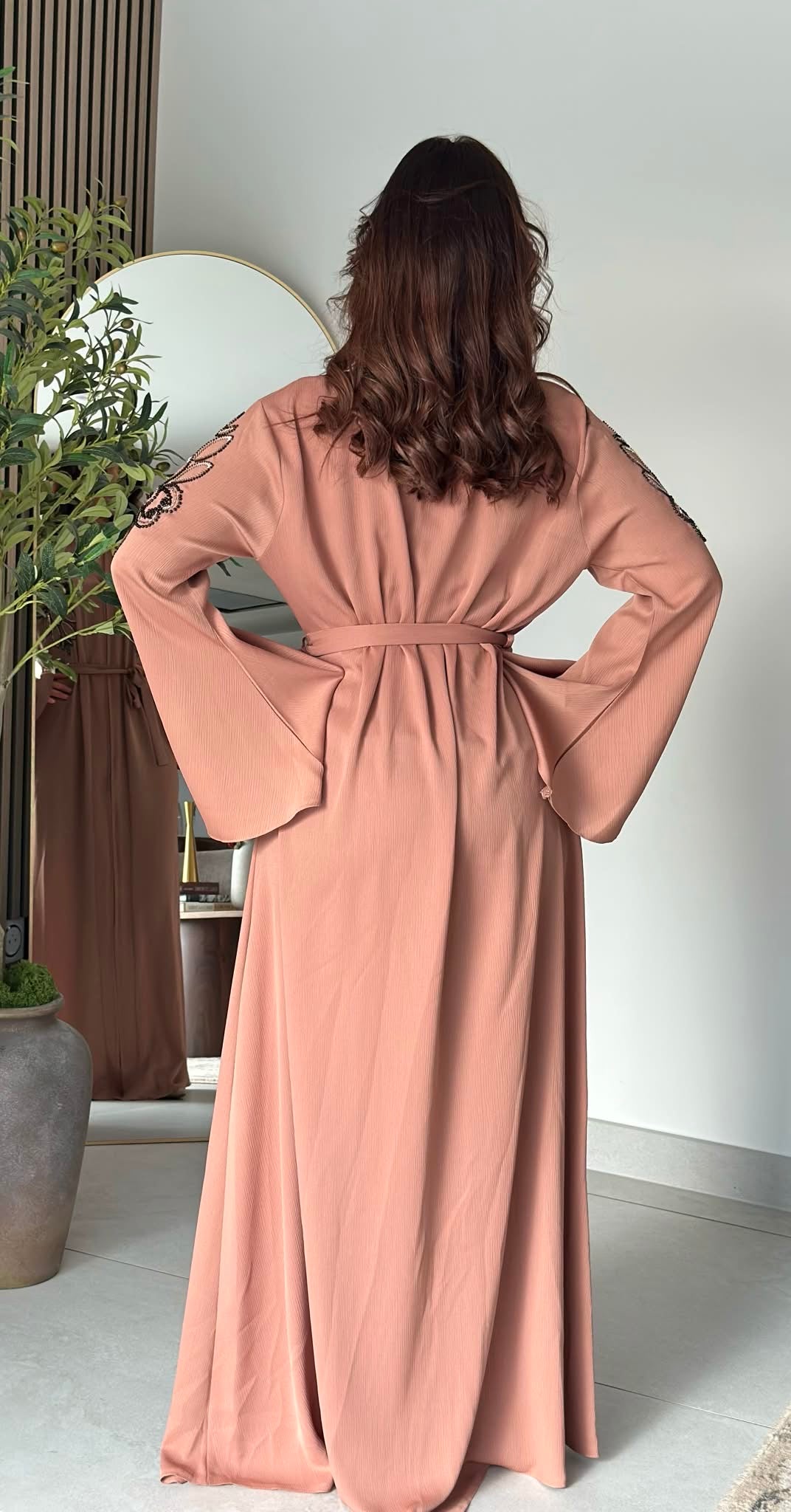 Abaya perlée - Beige blush