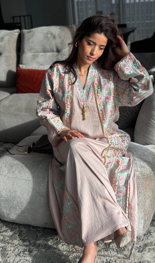 Robe longue évasée brodée - Rose poudré
