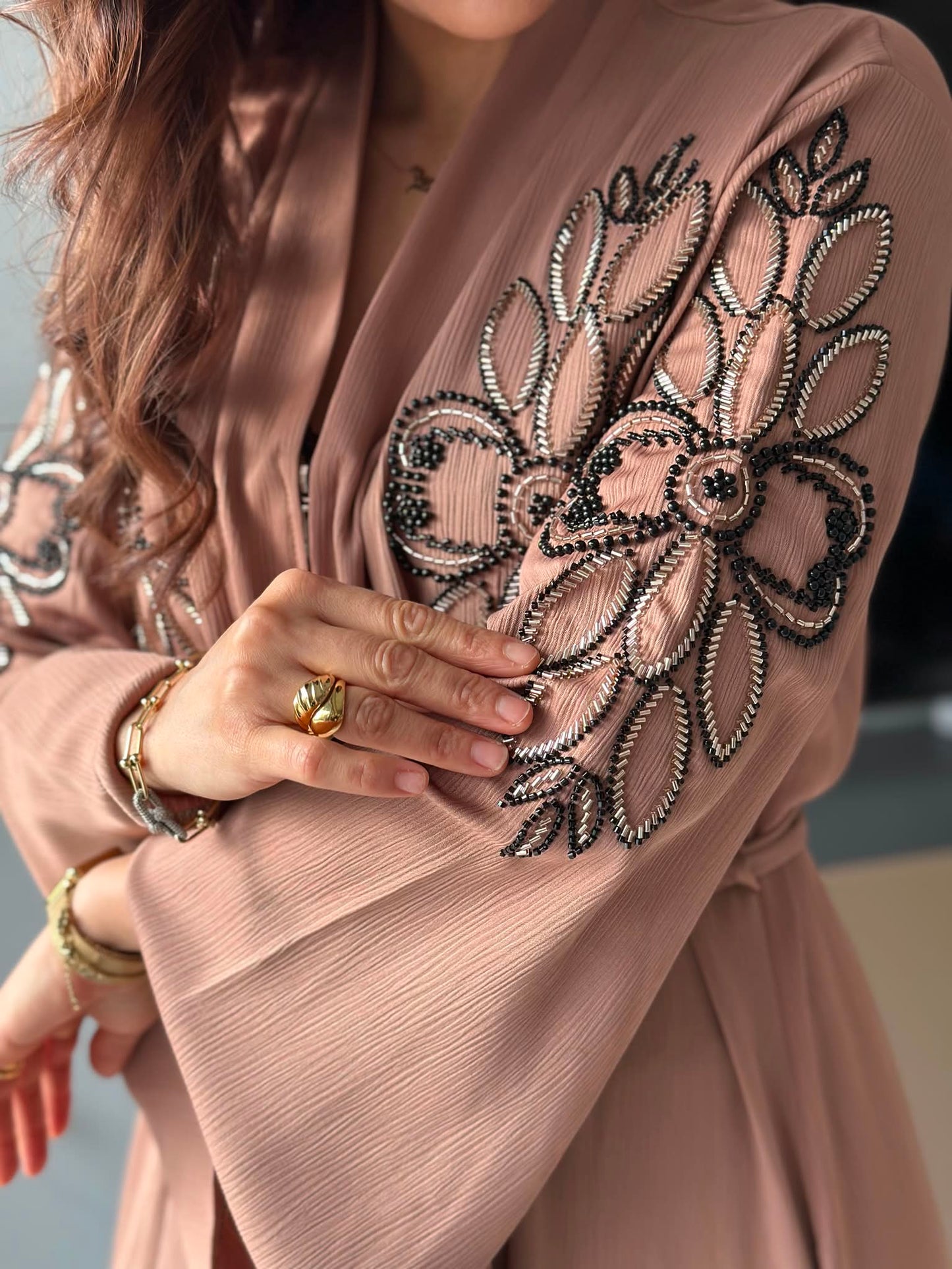 Abaya perlée - Beige blush